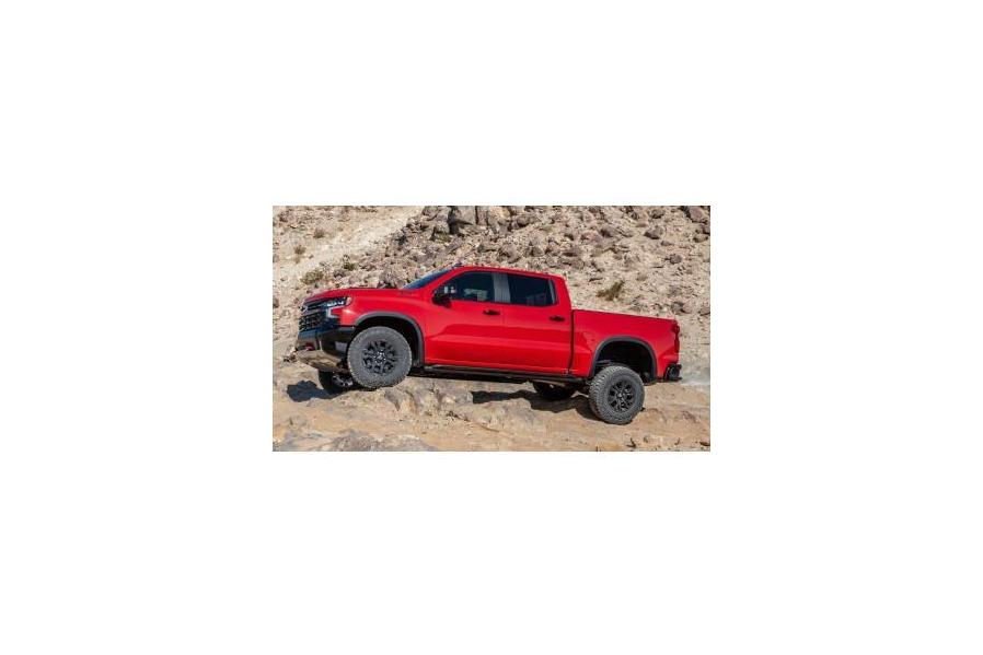 2022 Chevrolet Silverado ZR2 First Drive: An Off-Road All-Rounder